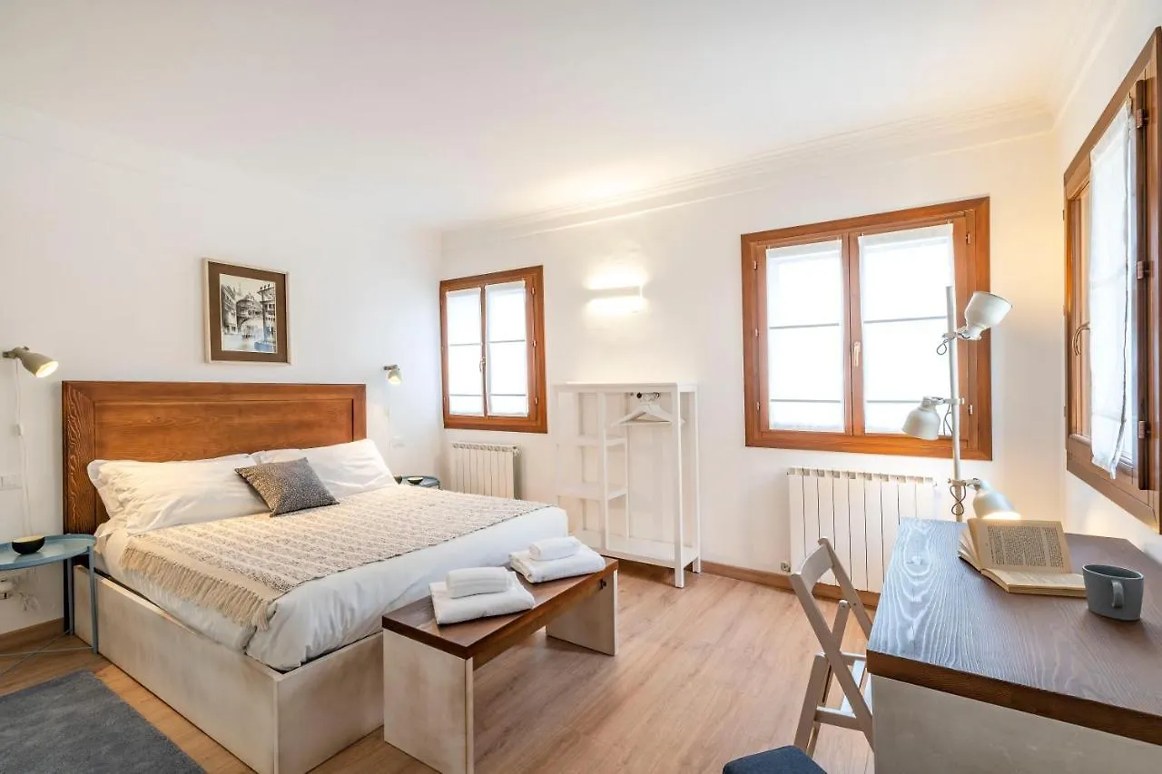 San Marco Schiavoni Apartments Venise