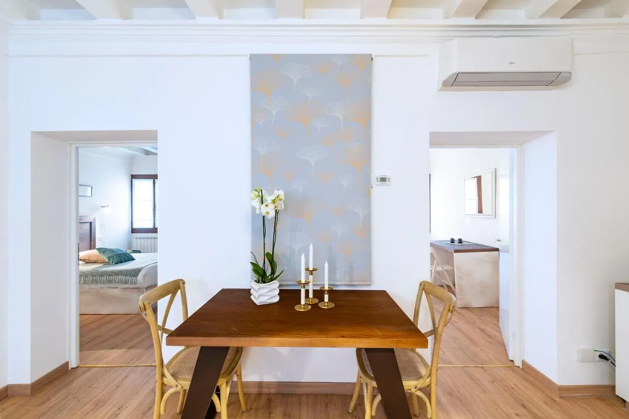 San Marco Schiavoni Apartments Venedig Italien